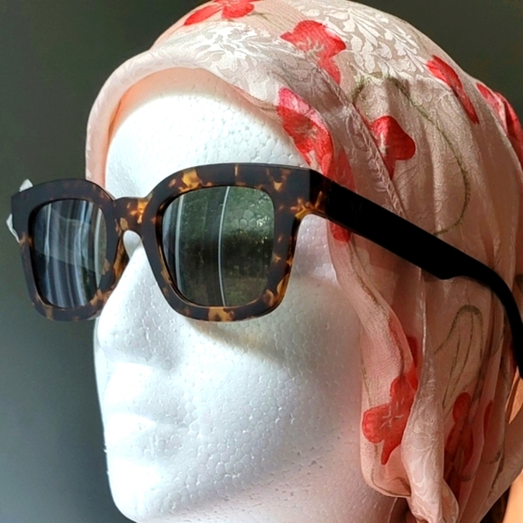 NWT Adidas Women's Square Tortoiseshell Frame and Green Lenses Sunglasses - Picture 1 of 11